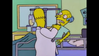 - Arrêtez de leur dire que c'est moi. - Homer Simpson.