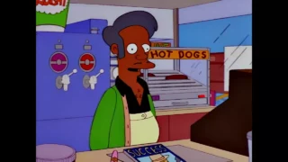 - Mon hot- dog a un drôle de goût. - Oui, je viens de nettoyer la machine.