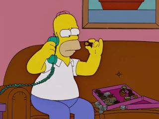 Tu vas dans la pile de Marge.